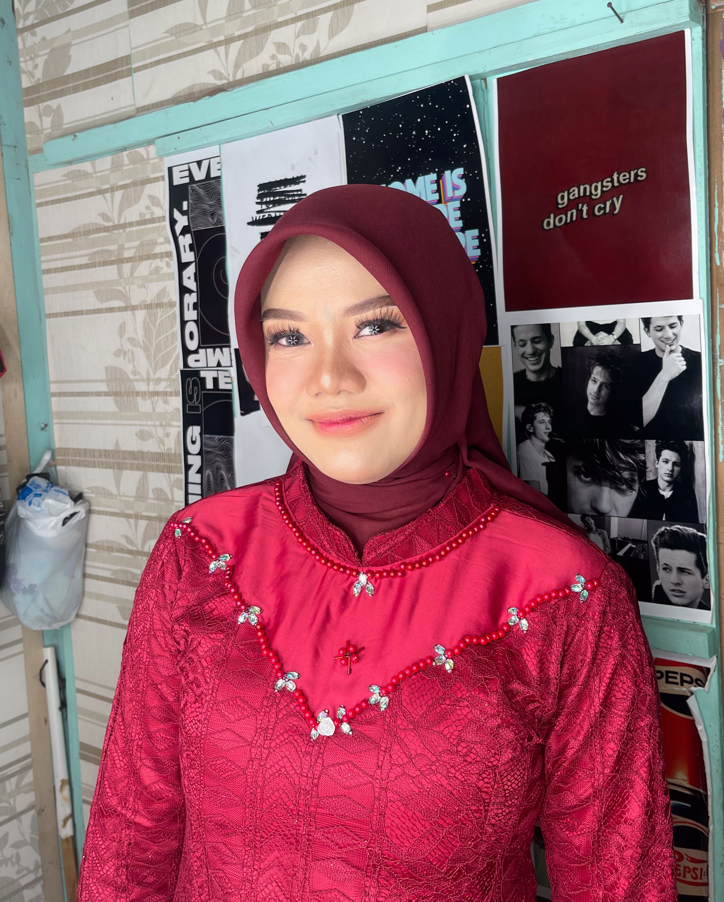 Makeup wisuda Solo oleh Milaz Makeup, natural soft look